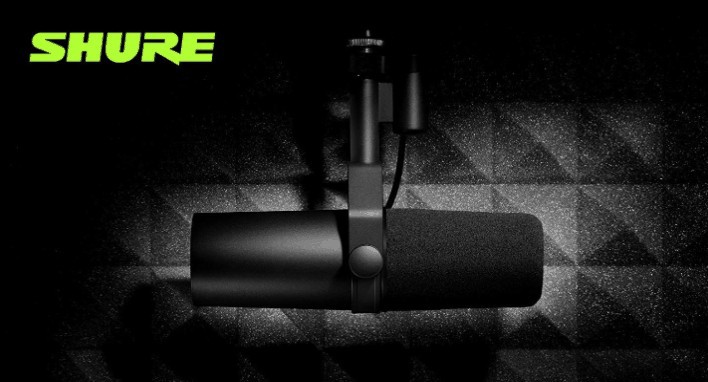 Shure sm7b dynamic microphone