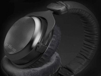 Beyerdynamic headphones dt 880