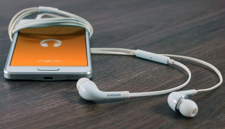 Durable earbuds