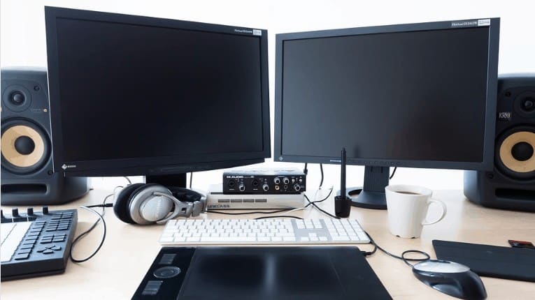 Speakers placement