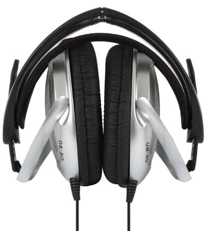 Koss UR40