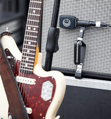 Mic with guitar