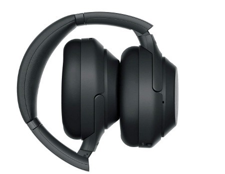 Sony WH1000XM3 foldable headphones