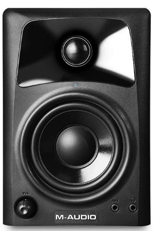 M-Audio AV32 monitor