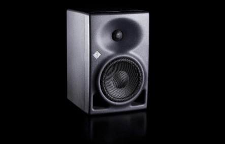 Neumann KH 120 A portable studio monitor