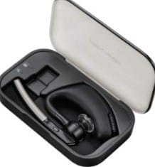 Charging case