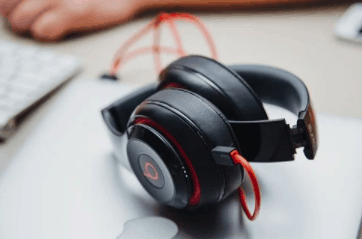 Beats and Bose headphones sound quality