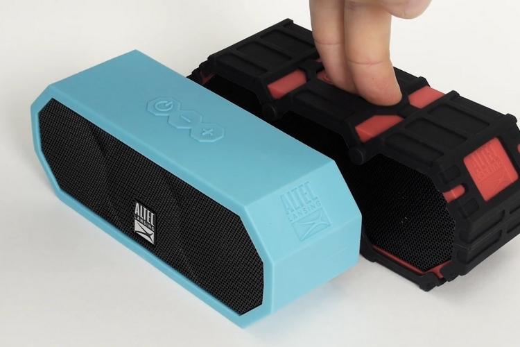 True wireless pairing altec lansing speaker